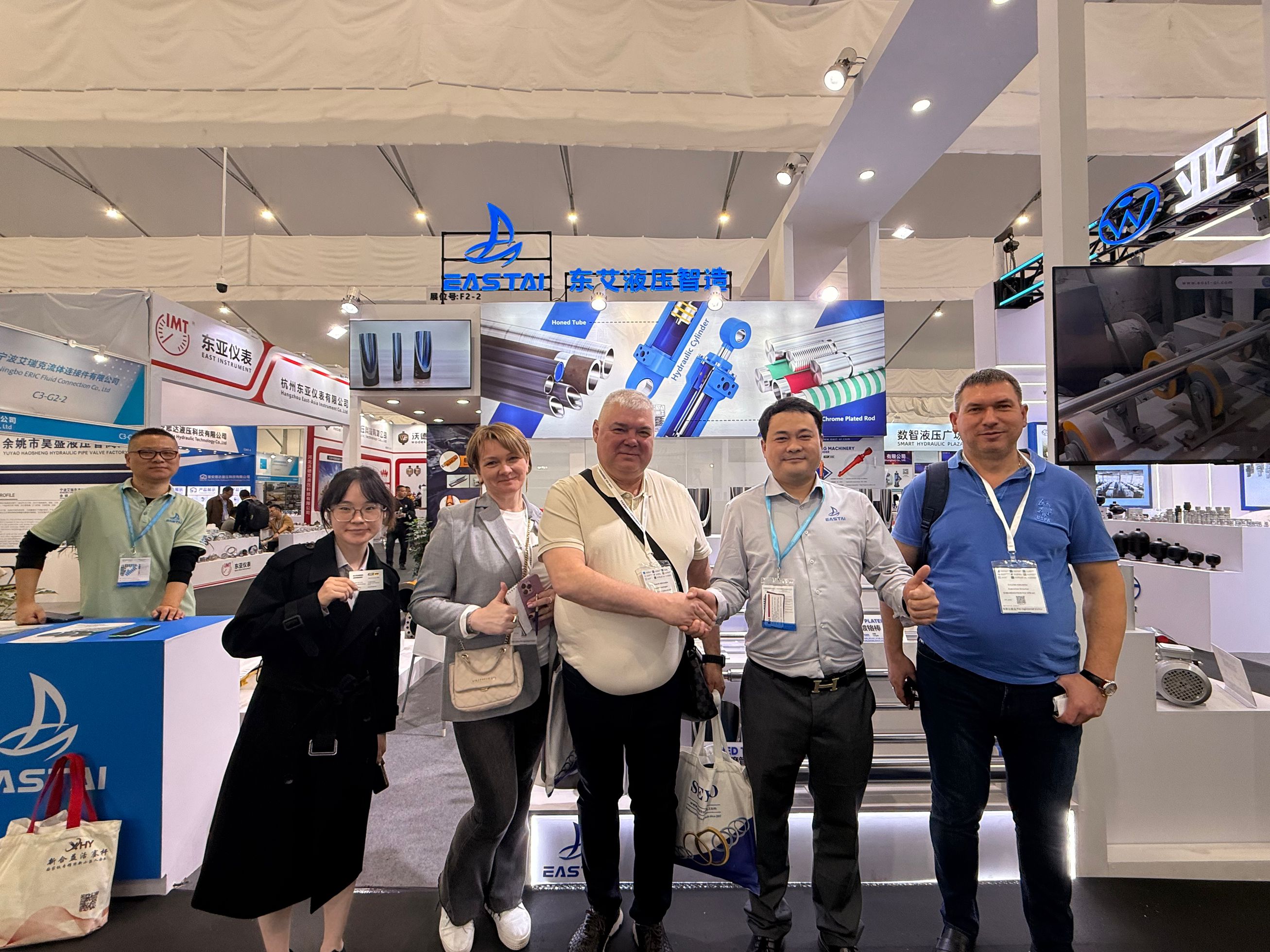 T3@}}Z5C%2U~{5)KC6DUX_3 T3@}}Z5C%2U~{5)KC6DUX_3